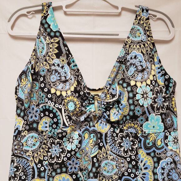 It Figures! Women's Floral Padded One Piece Bathing Suit Sz 26 W PO Excellent - Picture 14 of 14